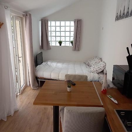 Studio Avec Terrasse Paris Sud Villejuif Εξωτερικό φωτογραφία